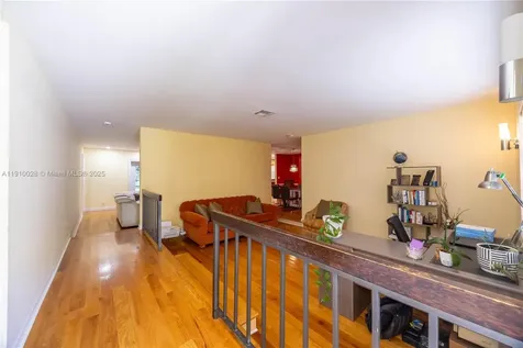 11351 NW 37th Street Coral Springs FL 33065