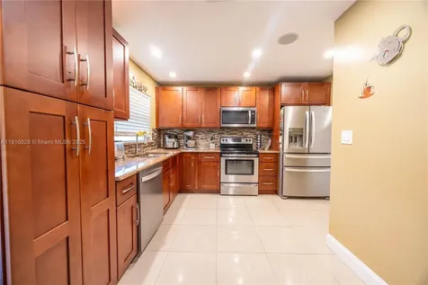11351 NW 37th Street Coral Springs FL 33065