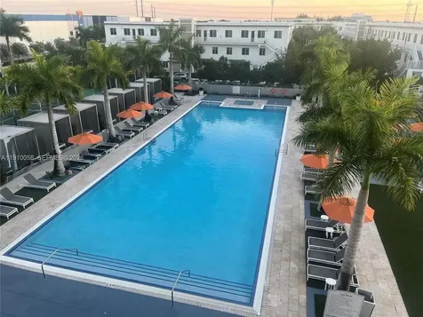 10280 NW 63rd Terrace Doral FL 33178