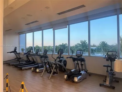 10280 NW 63rd Terrace Doral FL 33178