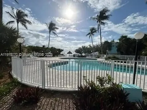 100 Morr Lane C5 Key Largo FL 33037