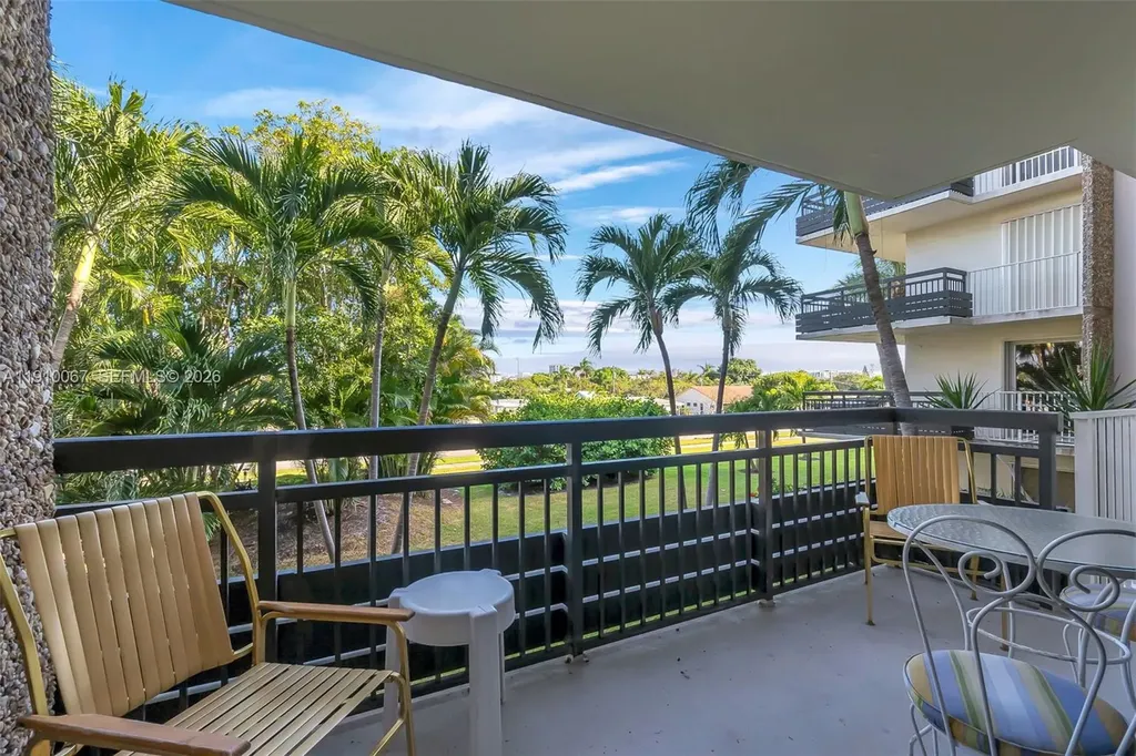 555 NW 4th Avenue Boca Raton FL 33432