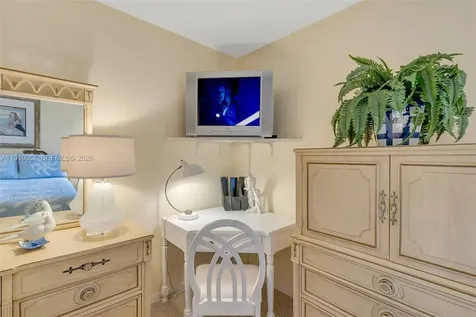 555 NW 4th Avenue Boca Raton FL 33432