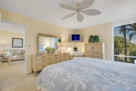 555 NW 4th Avenue Boca Raton FL 33432