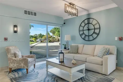 555 NW 4th Avenue Boca Raton FL 33432