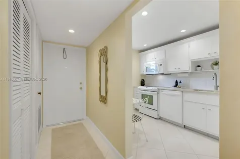 555 NW 4th Avenue Boca Raton FL 33432