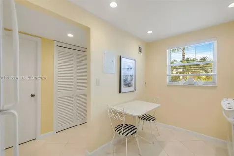 555 NW 4th Avenue Boca Raton FL 33432