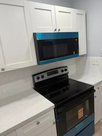 1805 W 56th Street Hialeah FL 33012