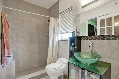 652 SE 8th Street Hialeah FL 33010