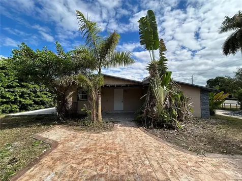 10441 SW 48th Street Miami FL 33165