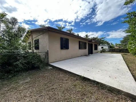 10441 SW 48th Street Miami FL 33165