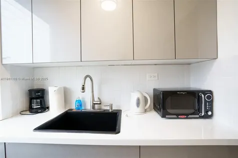 444 Ponce De Leon Boulevard Coral Gables FL 33134