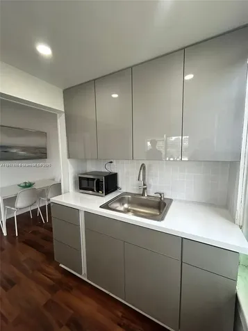 444 Ponce De Leon Boulevard Coral Gables FL 33134