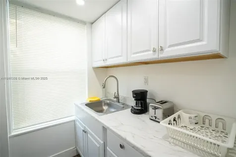 444 Ponce De Leon Boulevard Coral Gables FL 33134
