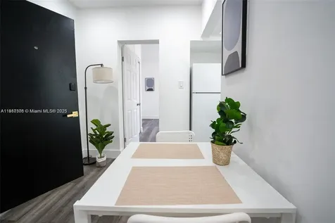 444 Ponce De Leon Boulevard Coral Gables FL 33134