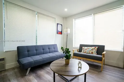 444 Ponce De Leon Boulevard Coral Gables FL 33134