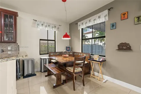 8825 NW 100th Place Doral FL 33178