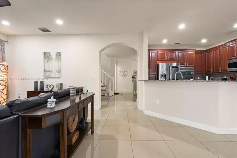 8825 NW 100th Place Doral FL 33178