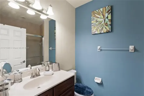 8825 NW 100th Place Doral FL 33178