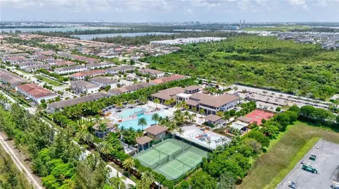 8825 NW 100th Place Doral FL 33178
