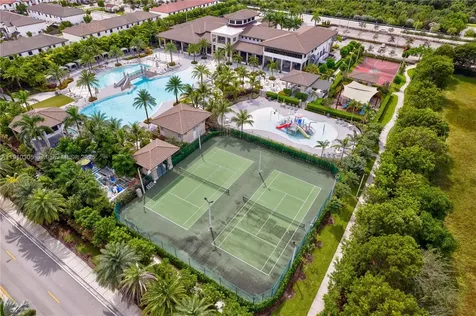 8825 NW 100th Place Doral FL 33178