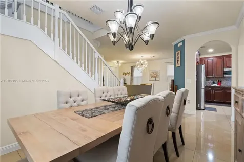 8825 NW 100th Place Doral FL 33178