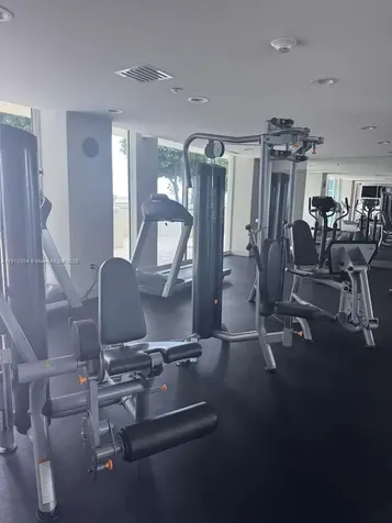 5025 Collins Avenue Miami Beach FL 33140