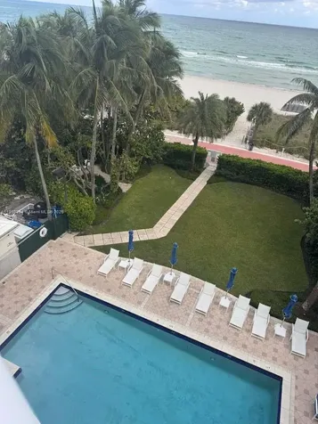 5025 Collins Avenue Miami Beach FL 33140