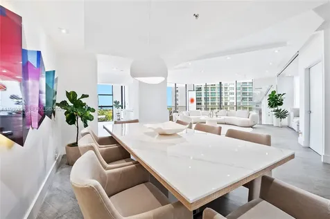 20281 E Country Club Drive Aventura FL 33180