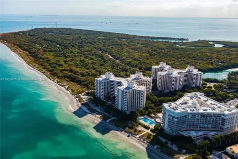 1111 Crandon Boulevard Key Biscayne FL 33149