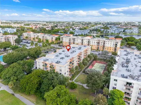 9320 Fountainebleau Boulevard Miami FL 33172