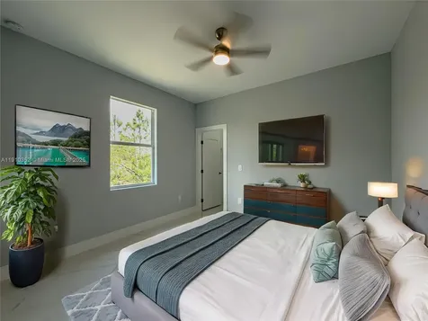 Lehigh Acres FL 33905