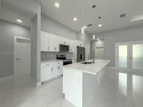 Lehigh Acres FL 33905