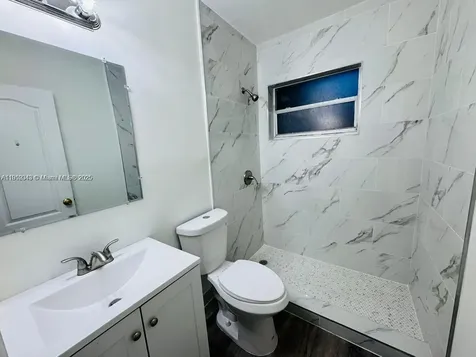 932 NW 5th Street Miami FL 33128