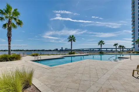 231 Riverside Drive Daytona FL 32117