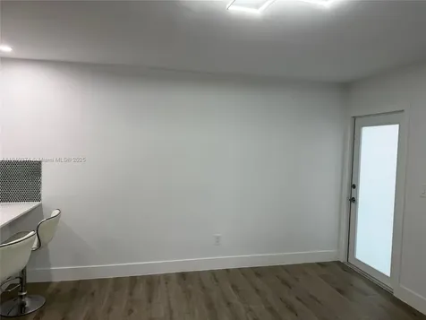 926 Michigan Avenue Miami Beach FL 33139