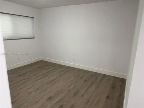 926 Michigan Avenue Miami Beach FL 33139
