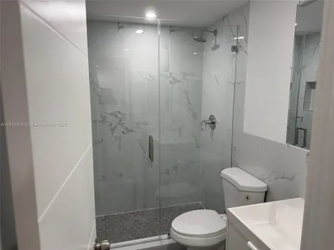 926 Michigan Avenue Miami Beach FL 33139