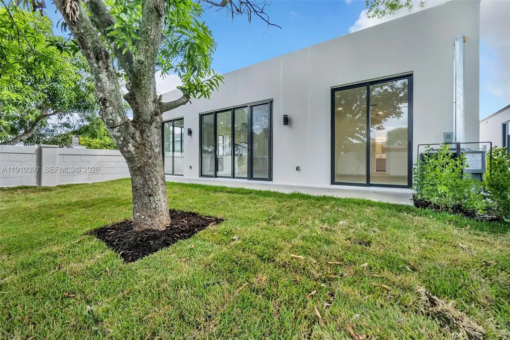 1511 SW 40th Terrace Fort Lauderdale FL 33317