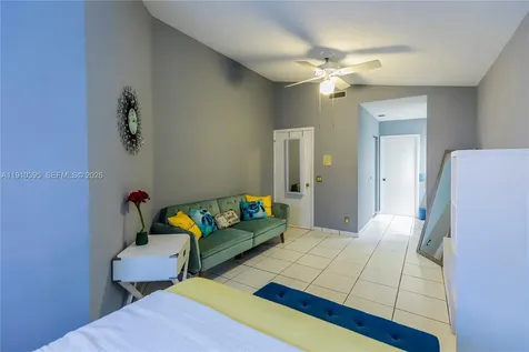 1327 Seagrape Circle Weston FL 33326