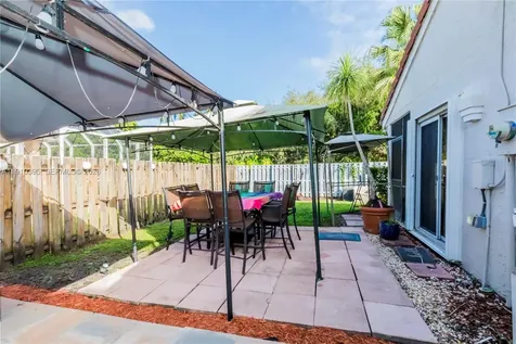 1327 Seagrape Circle Weston FL 33326