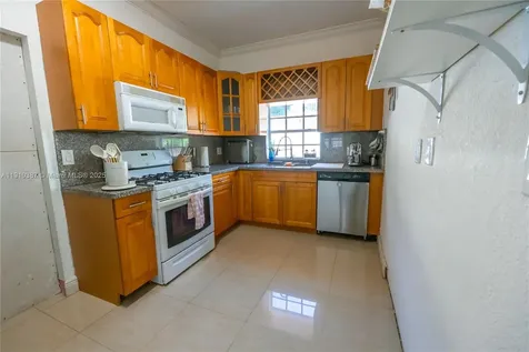 1240 NW 124th Street North Miami FL 33167