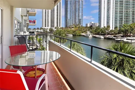 Sunny Isles Beach FL 33160