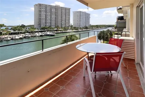 Sunny Isles Beach FL 33160