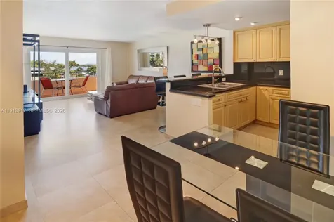 Sunny Isles Beach FL 33160