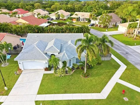 9353 Cove Point Circle Boynton Beach FL 33472