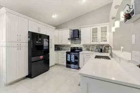 9353 Cove Point Circle Boynton Beach FL 33472