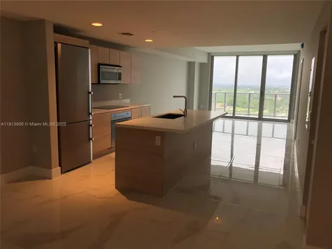 16385 Biscayne Boulevard North Miami Beach FL 33160