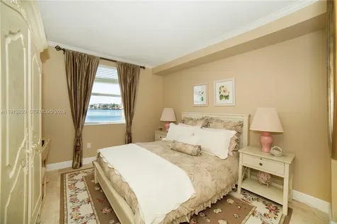 17100 N Bay Road Sunny Isles Beach FL 33160