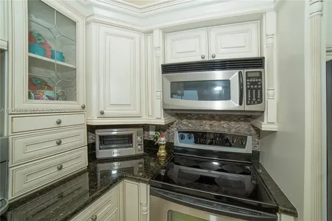 17100 N Bay Road Sunny Isles Beach FL 33160